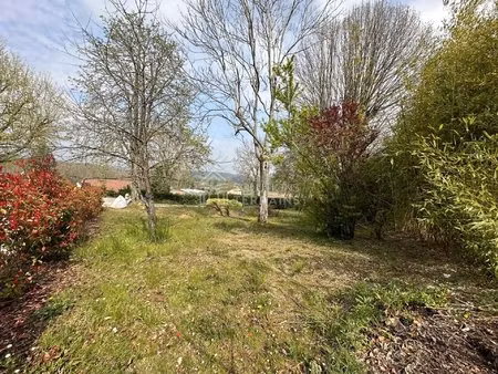 nesles-la-vallée terrain 617 m²