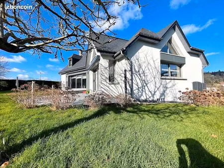 maison 7 pièces 180 m²