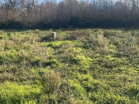 terrain à bâtir 720 m² 126 000