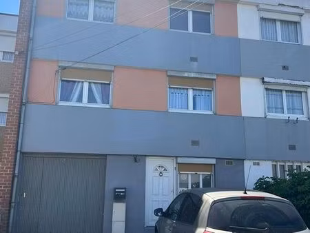 maison pavillon -9 pièces