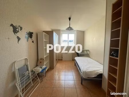 studio 1 pièce 13 m²