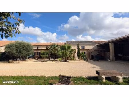 maison 5 pièces 165 m²