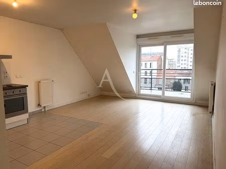 appartement 3 pièces 58 m²