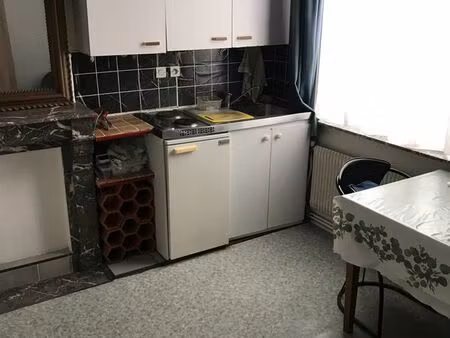 location studio meublé 25 m2