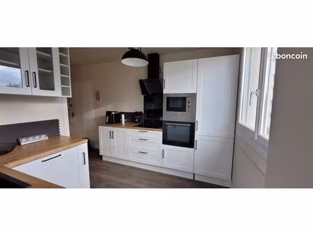 appartement t3 meublé refait à neuf