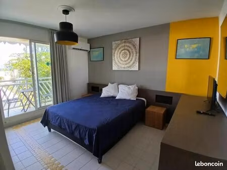 studio résidence bord de mer avec piscine