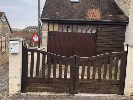 grange située a 20 mn de provins