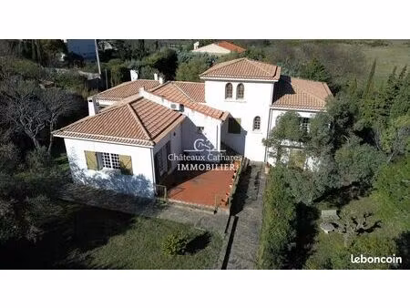 villa 9 pièces 275 m²