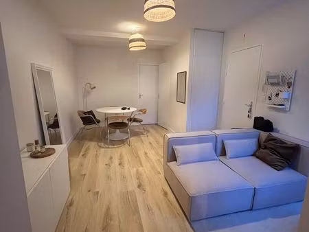 appartement 2 pièces entièrement rénové au centre-ville d’auray