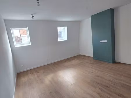 a saisir t2 duplex neuf dans résidence sécurisée