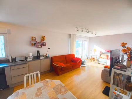 appartement ivry sur seine 4 pièce(s) - parking - balcon