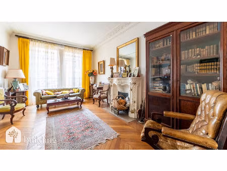 a vendre - plaine monceau - appartement de 136.45 m²