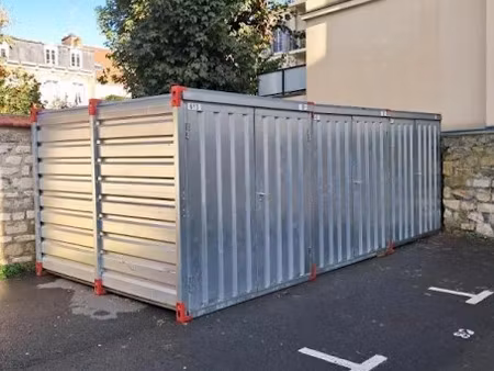 location parking à pontoise (95000)  87 €