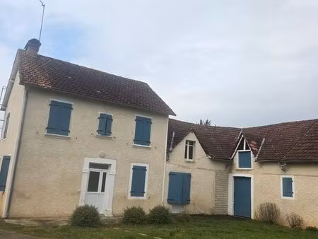 maison rénovée avec dépendances