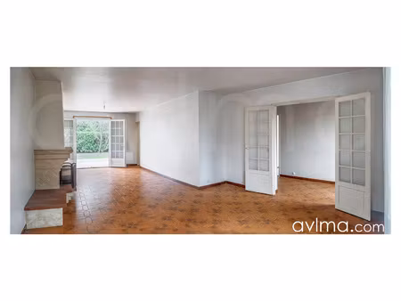 feucherolles - maison familiale avec chambre au rez-de-chaus