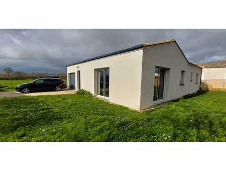 pavillon récent au calme  dpe a  sud de niort