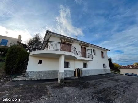 maison de qualité loire-sur-rhone