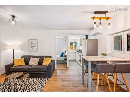 t2 cosy meublé  rénové à neuf  tout équipé - vidauban centre