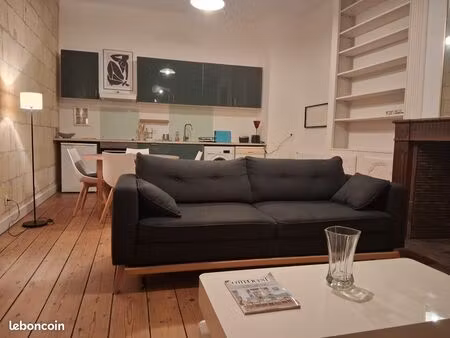 libourne bastide- loue grand t2 meublé à la semaine/mois ou année. 51m2 entièrement rénové