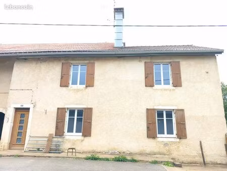 location appartement t4