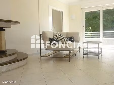 appartement 4 pièces 93 m²