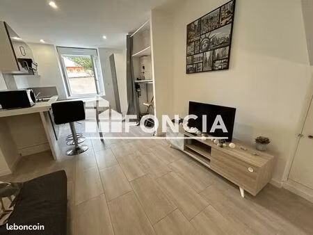 studio 1 pièce 28 m²