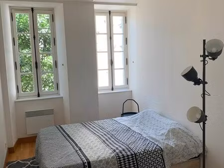 beau deux pièces hyper centre