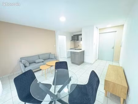 joli f2 récemment meublé 36m2 avec garage