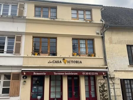 immeuble+fond de commerce