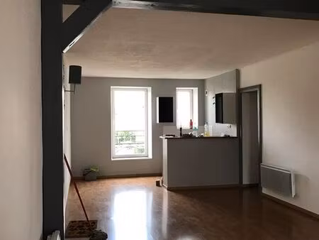 f3 proche de la gare sncf d' etain