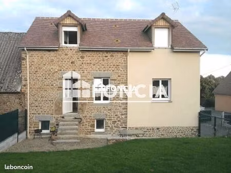 maison 4 pièces 80 m²