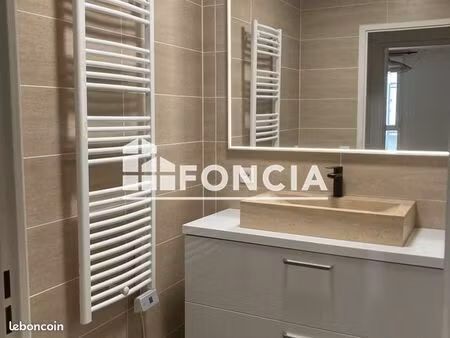 appartement 3 pièces 69 m²