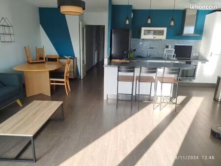 t4 meublé 82 m² avec balcon – noyal-châtillon-sur-seiche