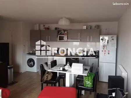 appartement 3 pièces 63 m²