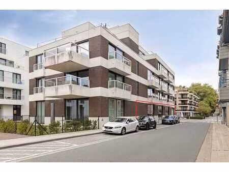 local commercial casco à vendre sur la koninklijke baan à la