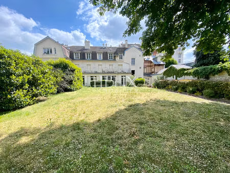 appartement 3 -4 chambres à saint germain en laye 5 pièce(s) 129 m2