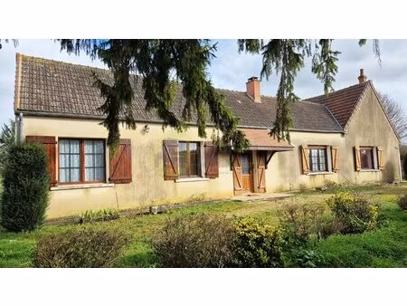 maison de 130 m² - terrain de 4564 m² - secteur dun sur auron