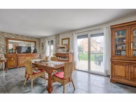 maison crosne 137.82 m² t-7 à vendre  489 000 €