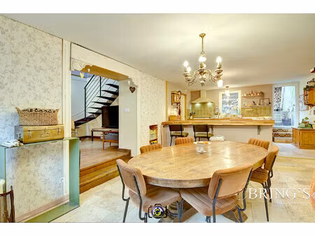 maison entièrement rénové