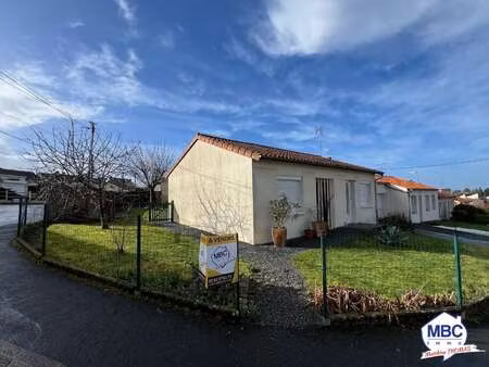 vente maison à la chapelle-saint-florent (49410) : à vendre / 79m² la chapelle-saint-flore
