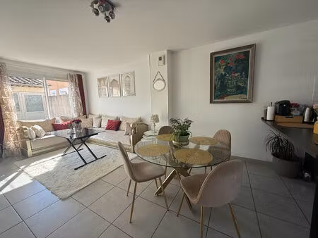 pavillon 4 pièces- port de bouc