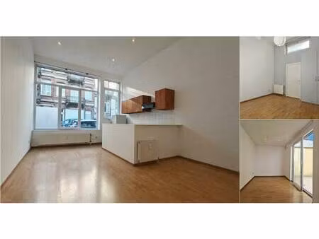 appartement à louer avec terrasse et 2 chambres   etterbeek (vbd89580)