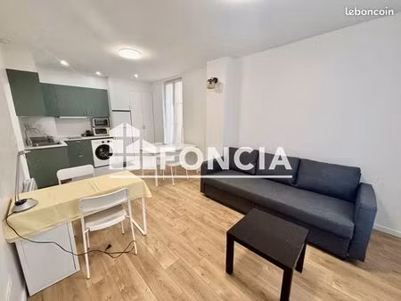 studio 1 pièce 27 m²