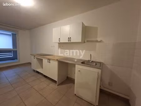 appartement 3 pièces 67 m²