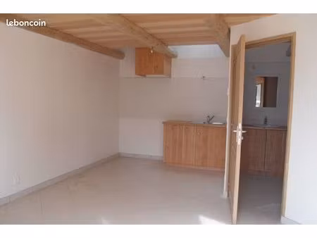 t2 30m2 plourin les morlaix centre