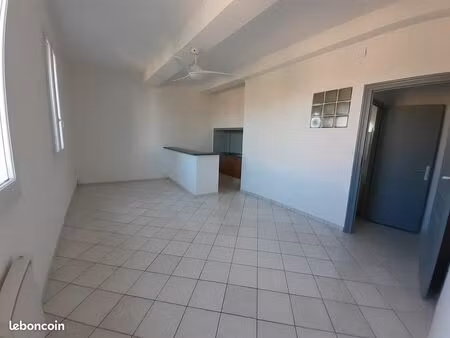 location f2 40 m2 avec terrasse