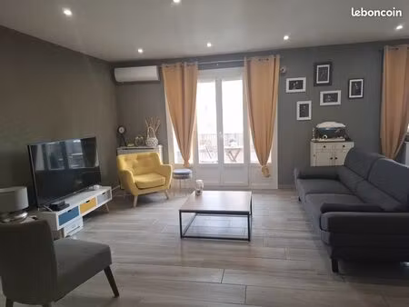 appartement de 73 m² (environ)au 1er etage à chateauvert
