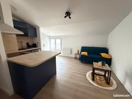 studio meublé refait à neuf hyper-centre