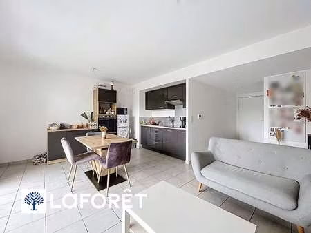 location appartement 3 pièces à nort-sur-erdre (44390) : à louer 3 pièces / 64m² nort-sur-