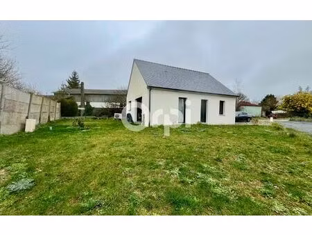 location maison  66.5 m² t-3 à saint-gildas-des-bois  750 €